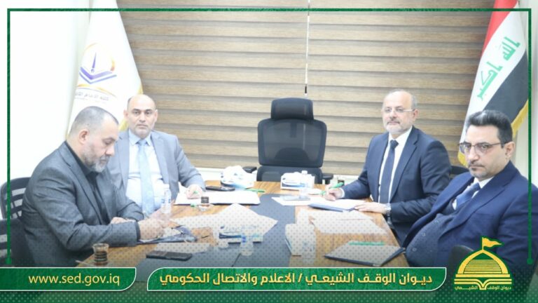 لجنة اختيار الموظف المثالي في ديوان الوقف الشيعي تجري مقابلات مع عدد من الموظفين