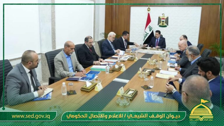 الدكتور الشمري يحضر الاجتماع الخاص بتطوير مدينة الكاظمية ومناقشة اهم الأعمال لمشاريع العتبة المقدسة