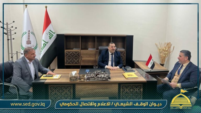 مدير الوقف الشيعي في نينوى باسم محمد البياتي يزور مبنى ديوان المحافظة