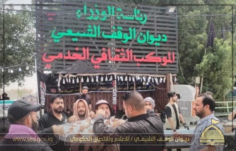ضمن الموكب المركزي للديوان عند العمود 55… اوقاف النجف الاشرف تشارك في خدمة زائري الامام الحسين عليه السلام