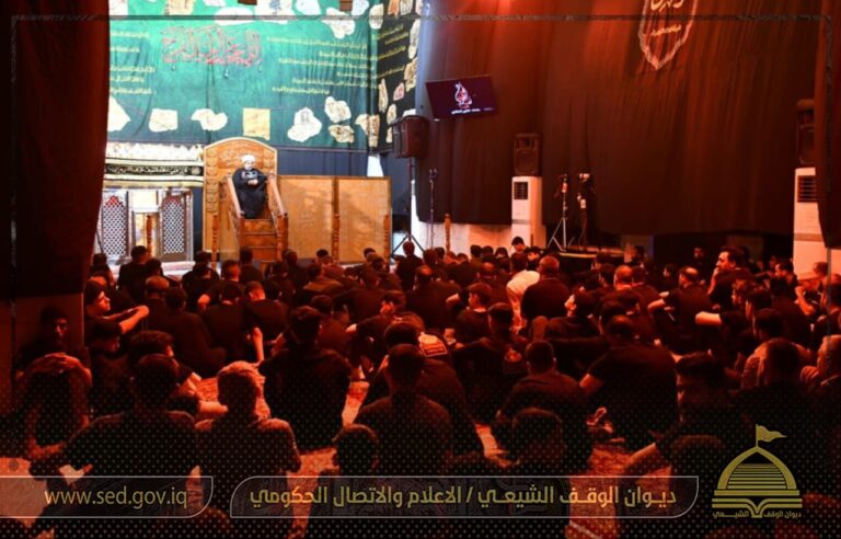 مزار الحسين بن روح النوبختي (رض) يقيم مجلس عزاء إحياءً لذكرى شهادة الإمام الحسن العسكري (ع)