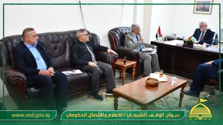 الدكتور حيدر الشمري يتفقد دائرة البحوث والدراسات في ديوان الوقف الشيعي