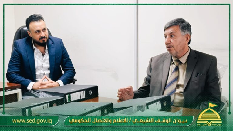اللامي يناقش مع موظفي مكتبه السبل الكفيلة بتطوير آليات العمل والارتقاء بمستوى الأداء المؤسسي