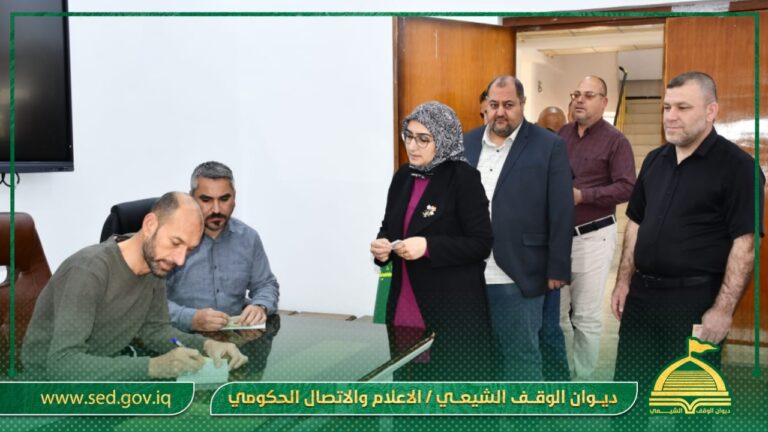 بإشراف ومتابعة مكتب سماحة السيد علي السيستاني (دام ظله)… مديرية الوقف الشيعي في طوزخورماتو تجمع تبرعات مالية دعماً للجمهورية الإسلامية الإيرانية ولبنان