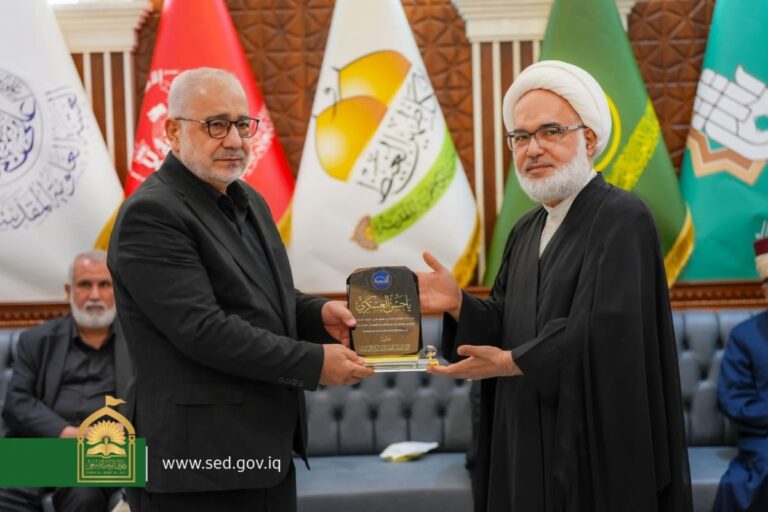 العتبة العسكرية المقدسة تكرّم دائرة إحياء الشعائر الحسينية تثمينًا لجهودها في خدمة الزائرين